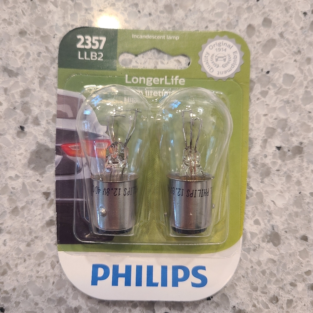 Philips 2357LLB2 Long Life 2357LL 40/3CP